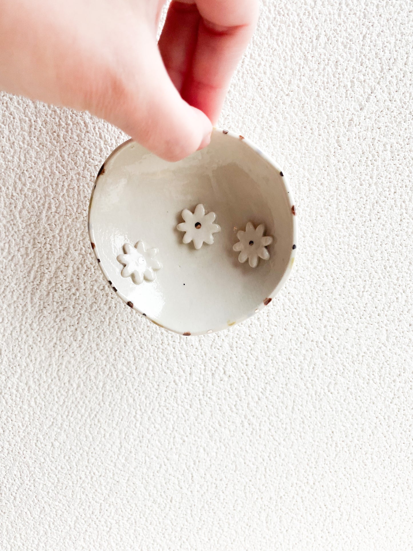 FLOWER RING DISH A