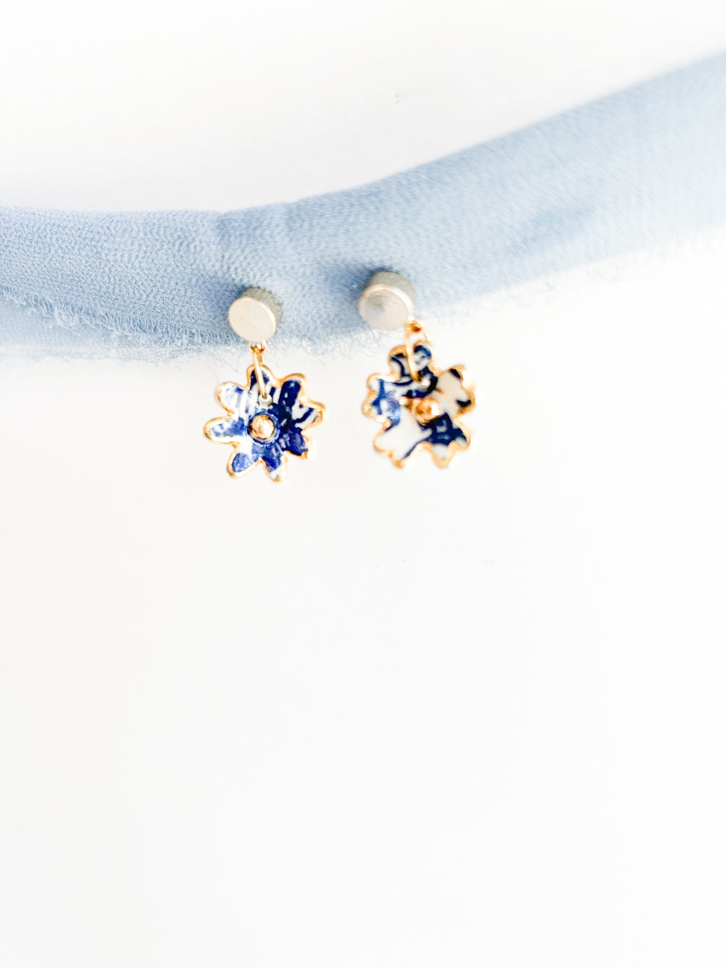 EVANGELINA EARRINGS