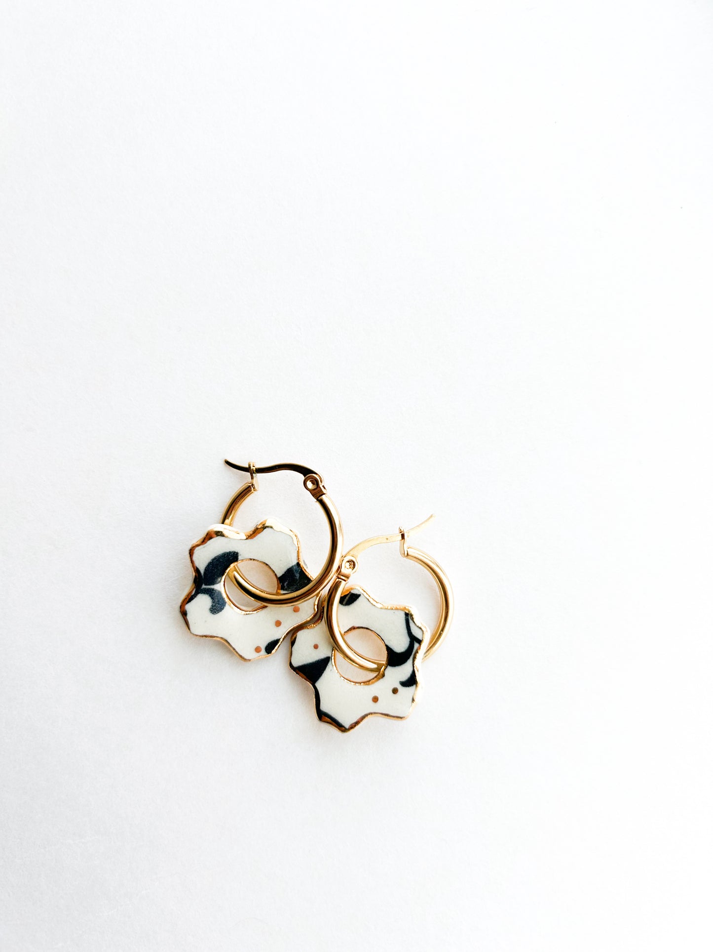 DONNA EARRINGS B